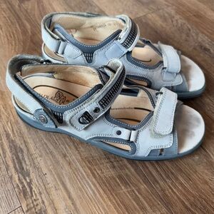 Waldlaufer walking hiking shoes